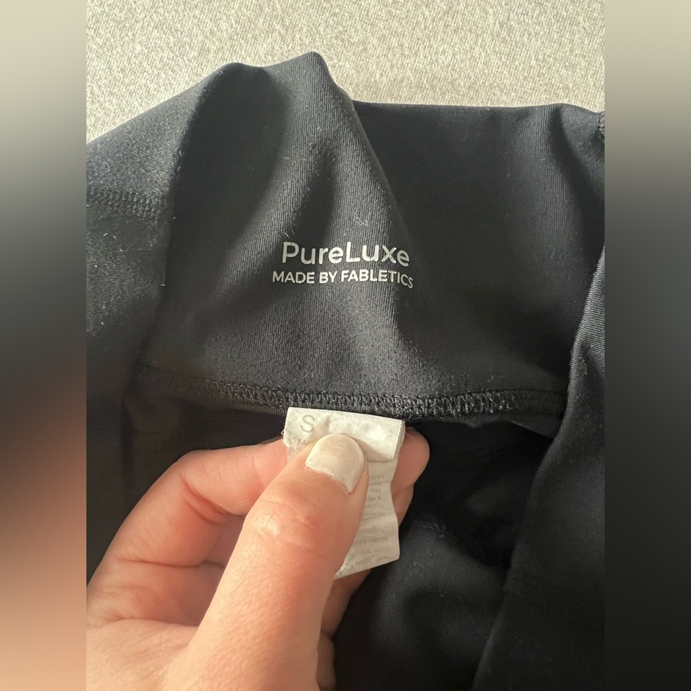 Fabletics leggings - Picture 3 of 3